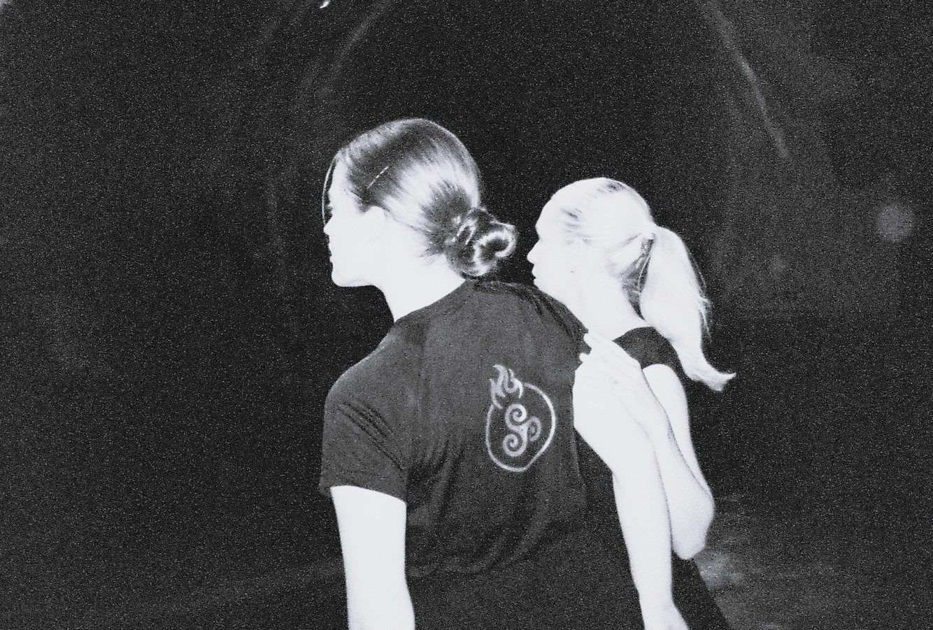 a006256 r1 12 19a2bw